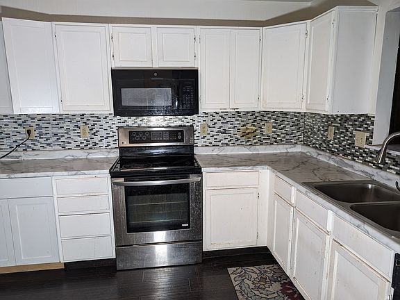 4th image of 5921 Brookville Lake Dr