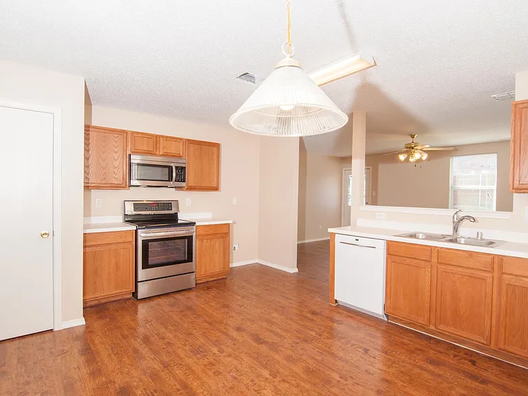 2617 Salt Maker Way — Photo 5