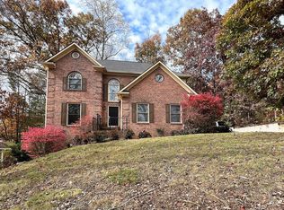 2811 Dee Peppers Dr, Knoxville, TN 37931