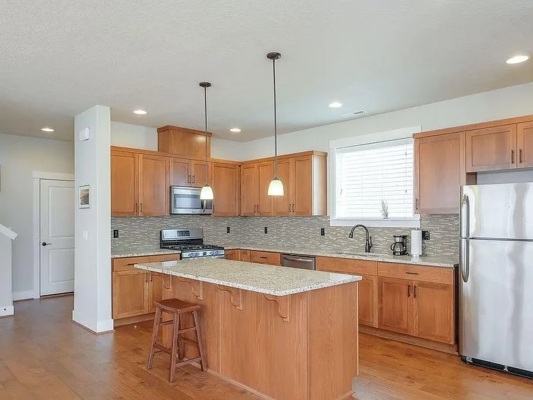 14635 NW Cosmos St — Photo 3