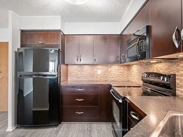 100 Upper Madison Ave #1709 — Photo 11
