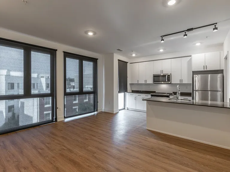 1519 Ridge Ave #503 — Photo 47