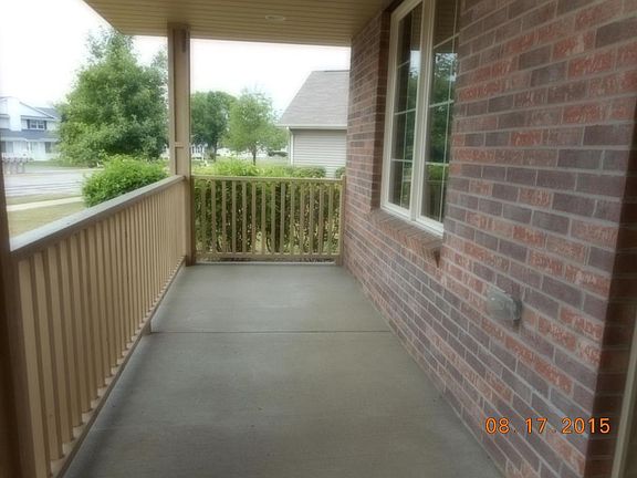 3rd image of 647A Westbury La #1/1