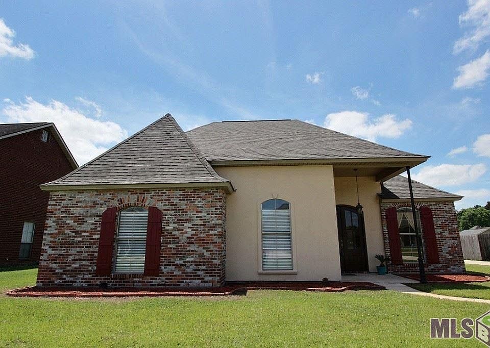 1st image of 12414 Timberwood Dr