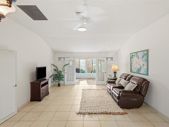 2nd image of 1469 Ramon Rd