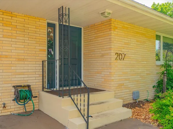 207 Cramer St, Mazomanie, WI 53560