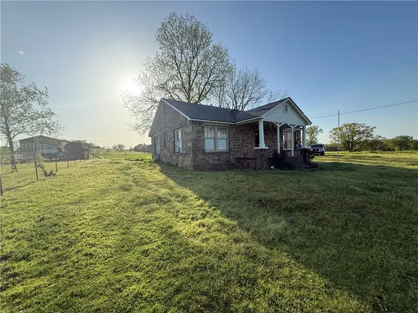 11249 Spring Creek Rd, Belleville, AR 72824