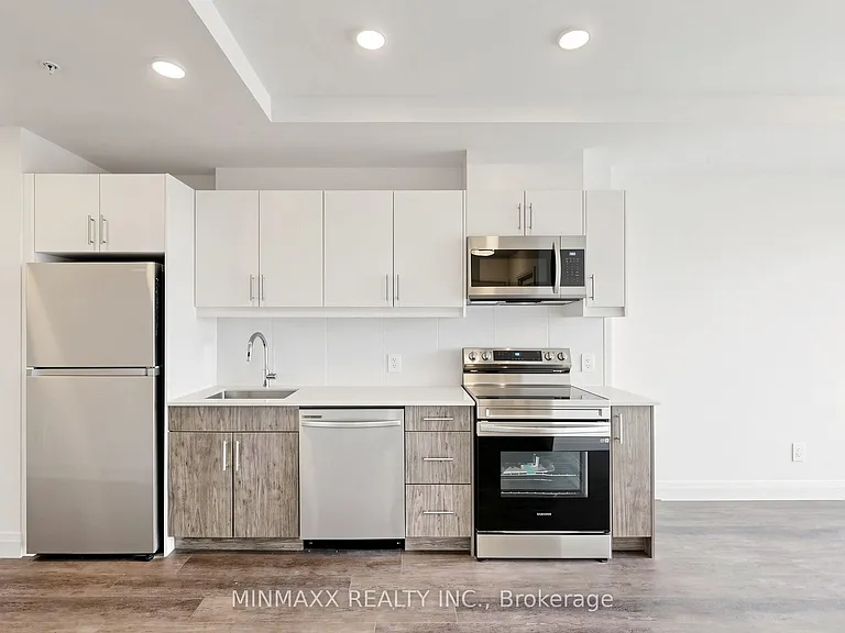 1333 Weber St E #710 — Photo 16