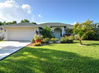 6389 NW Regal Cir, Port Saint Lucie, FL 34983