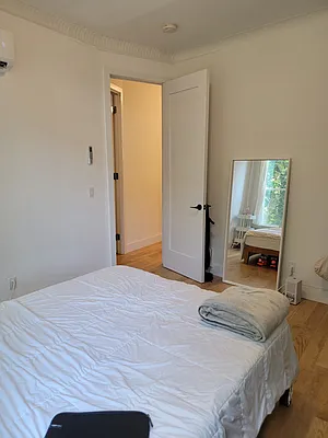 Rented by New Group Realty, Inc. | media 55