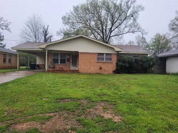 637 Woodmont Pl, Shreveport, LA 71108