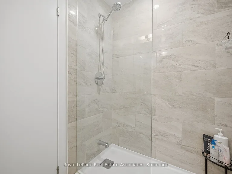 32 Forest Manor Rd #207 — Photo 22