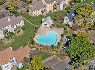 3302 Selwyn Farms Ln APT 9, Charlotte, NC