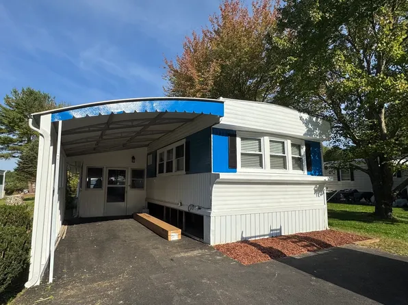 50 Clems Way, Acushnet, MA 02743