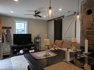 1677 State St #B, Hamden, CT 06517