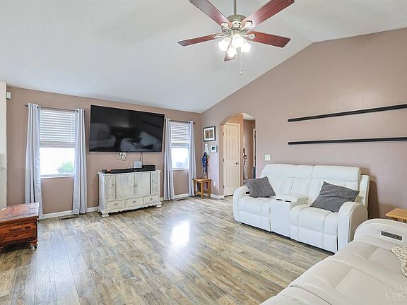 5th image of 25719 Hummingbird Ct
