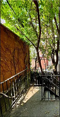 Rented by Silver Line Realty Group NY LLC | media 3