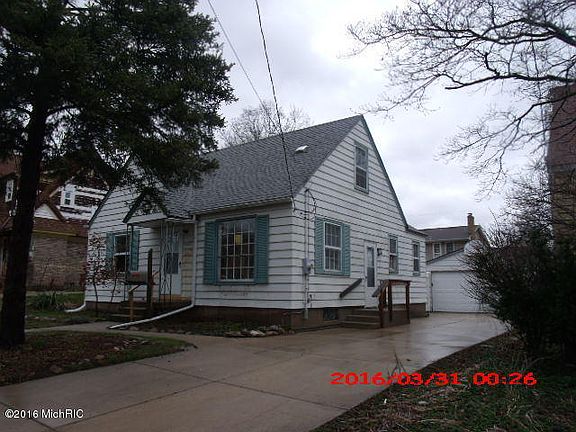 2nd image of 1722 Philadelphia Ave SE