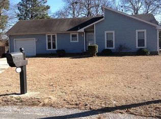 683 Lava Trl, Fayetteville, NC 28311