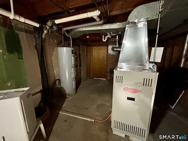 148 Edgewood Dr — Photo 23