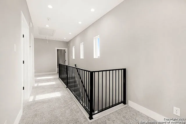 1910 E Houston St #4 — Photo 19