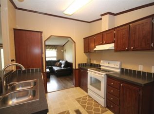 355 Baywood Vista Dr, Murray, KY 42071