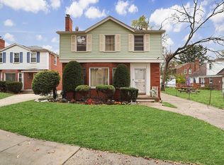 19335 Santa Clara, Detroit, MI 48219