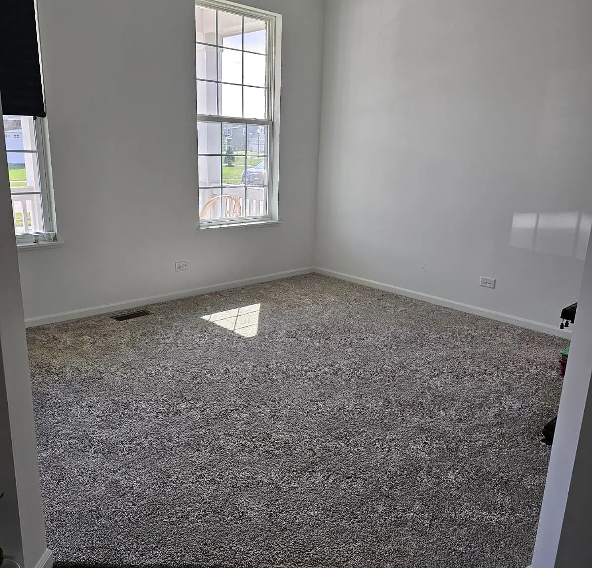 4 bed, 2.5 bath, 2516 sqft, $3,500 — Photo 3
