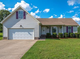 219 Coleman Dr, White Bluff, TN 37187