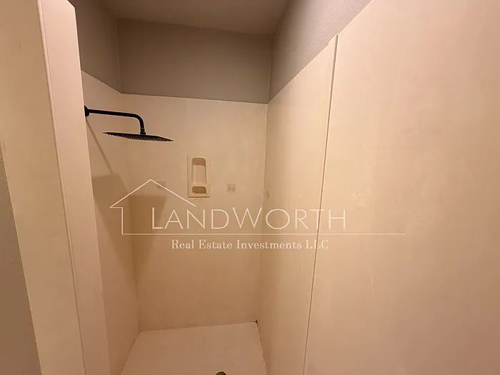 4604 Angus Dr — Photo 11