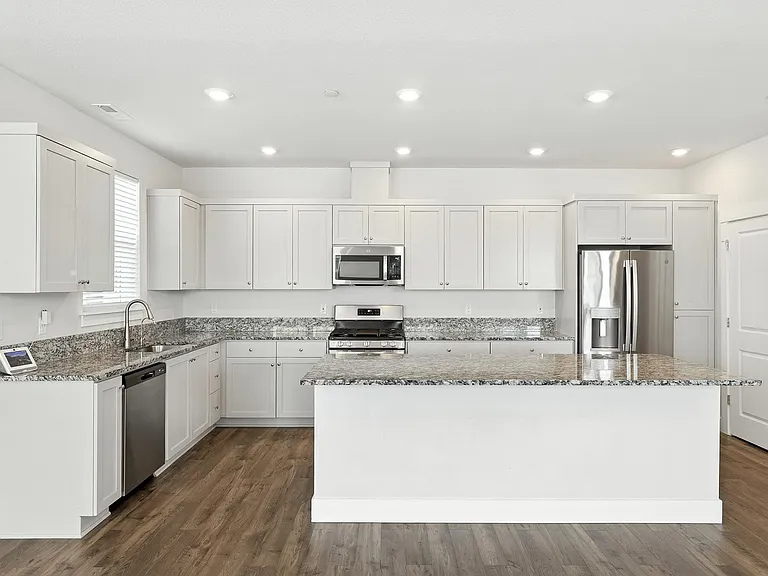 14398 SW 165th Ave — Photo 10