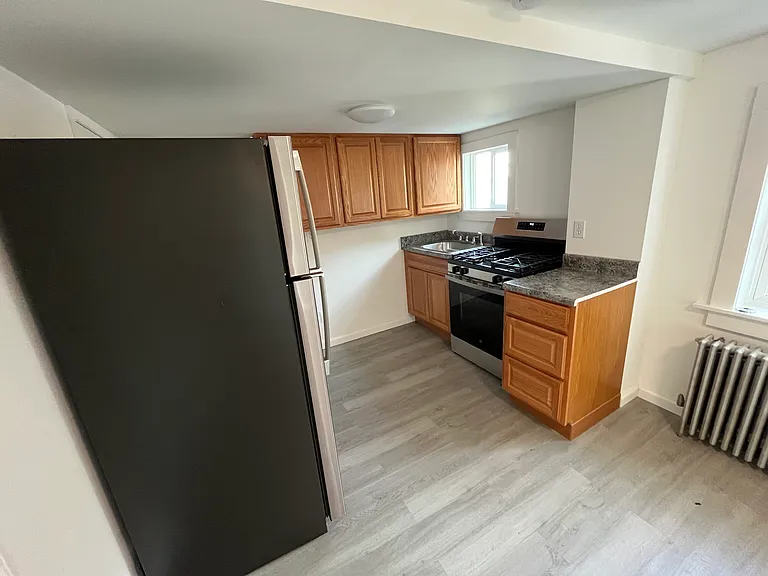 13 Church St #6 — Photo 3