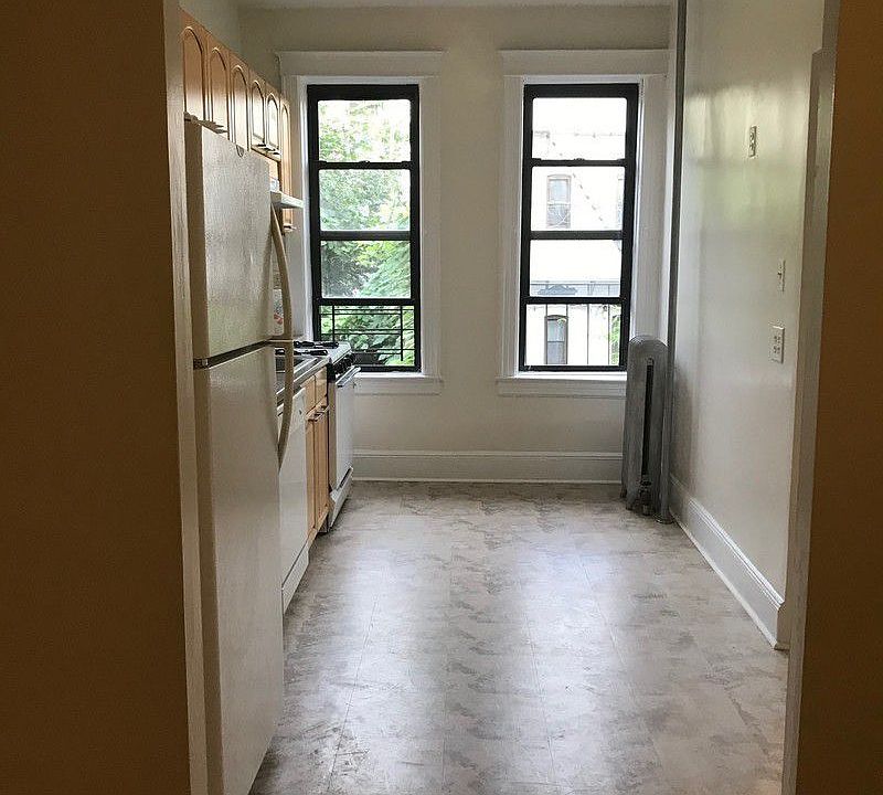 1st image of 3435 41st St APT 2L