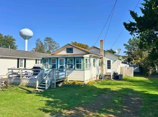 11 E Florida Ave, Villas, NJ 08251