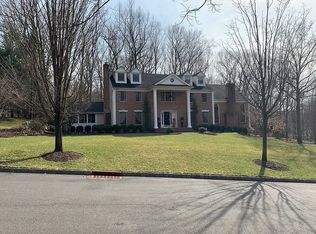 69 Sun Valley Rd, Ramsey, NJ 07446