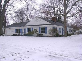 1st image of 30022 Winsor Dr