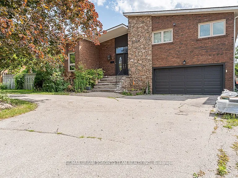 35 Brumwell St — Photo 45