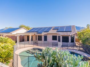 9153 N Treasure Mountain Dr, Tucson, AZ 85742