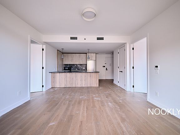 2nd image of 828 Metropolitan Ave #4R