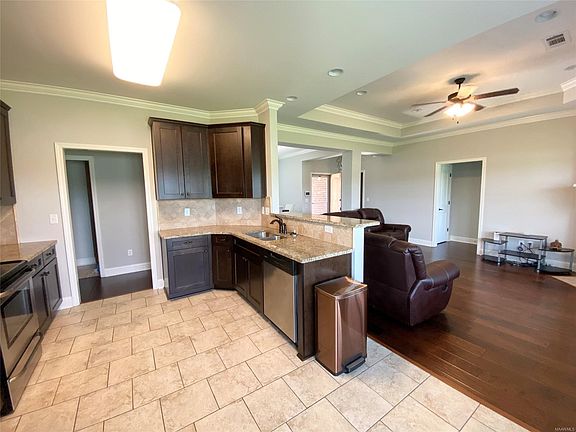 2nd image of 9084 Chastain Park Dr
