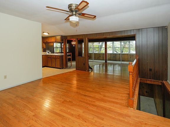 3065 Bass Point Dr-107