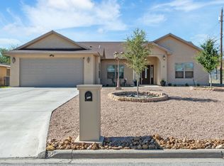 202 Foster Dr, Del Rio, TX 78840