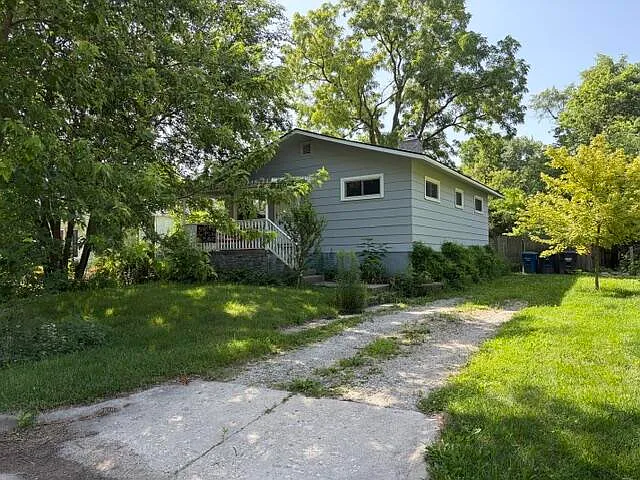 1334 Harpst St — Photo 2