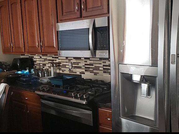 2nd image of 346 Halle Dr