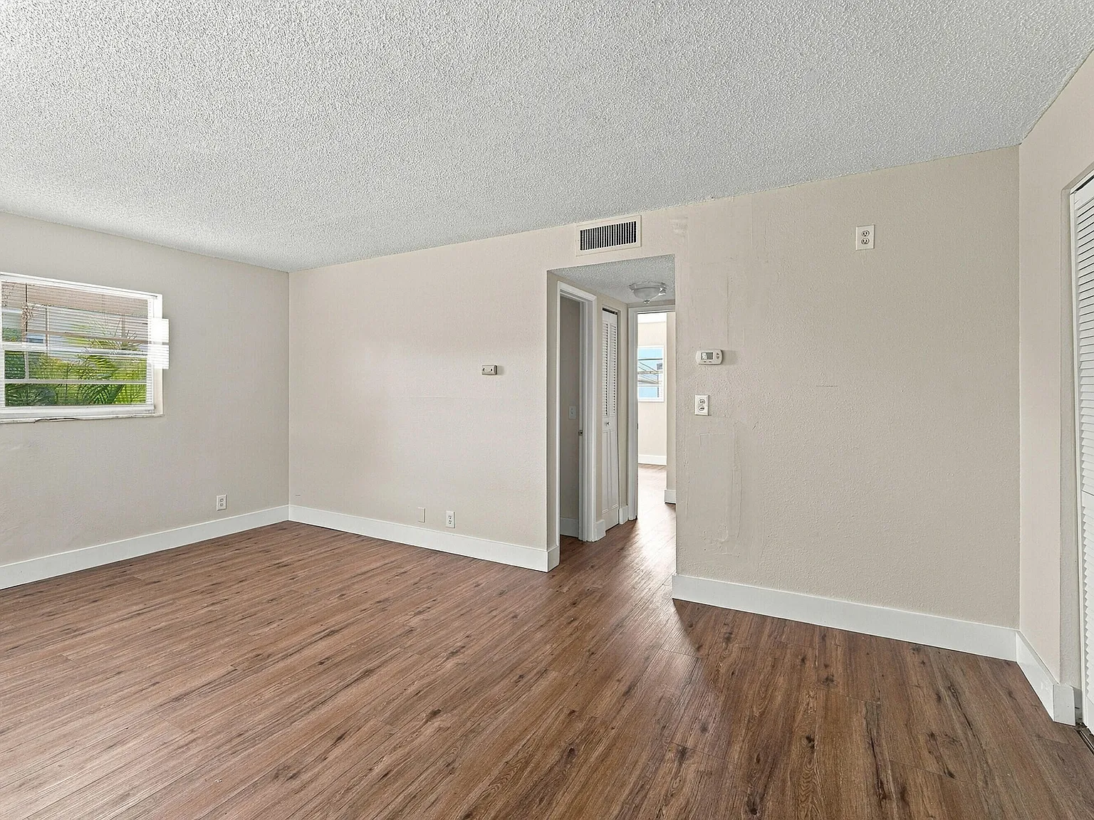241 SE 9th Ave — Photo 3