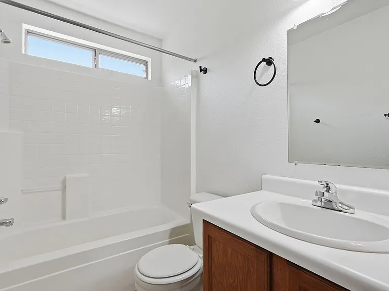 15033 W Ventura St — Photo 12