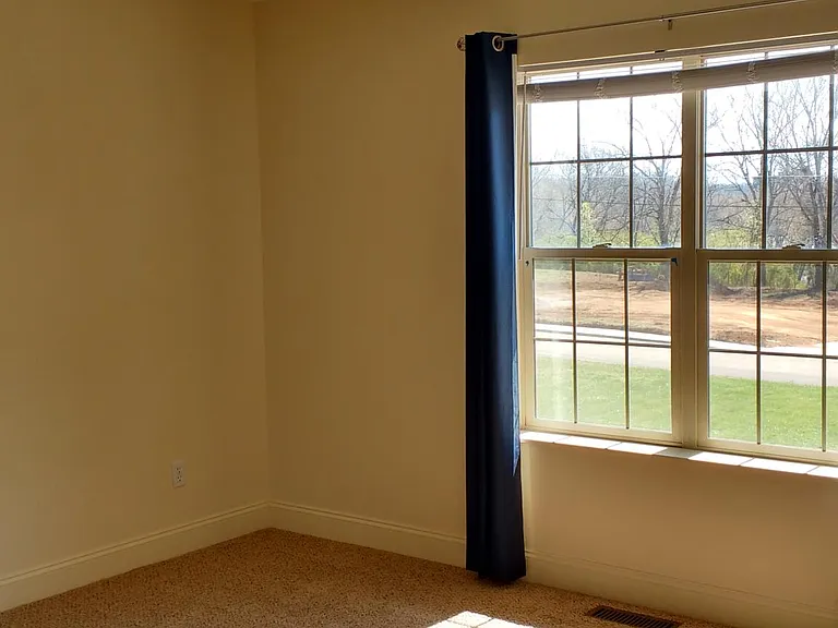 2383 Business Center Cir — Photo 5