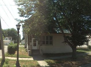 709 Kent St, Saint Paul, MN 55103