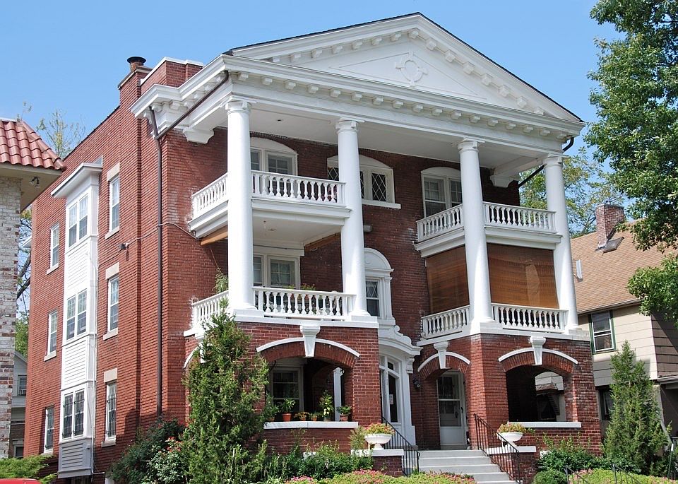 1st image of 4154 McGee St APT 3S