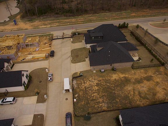 5th image of 7422 Waterview Sq